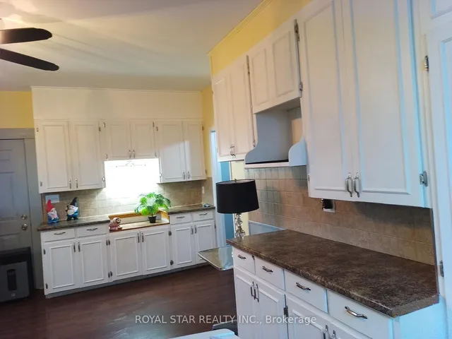 Additional image 29 of 240 Freelton Rd