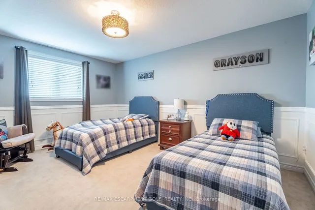 Additional image 21 of 49 Desoto Dr