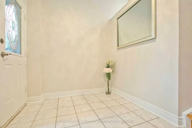 Additional image 3 of 11 Tooklea Cres
