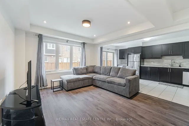 Additional image 11 of 1000 Asleton Blvd Unit 127