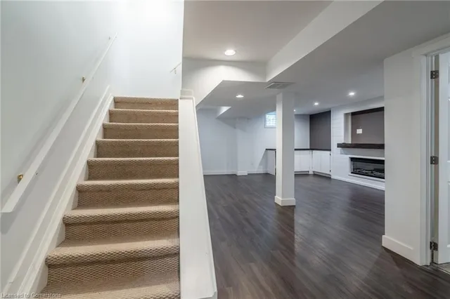 Additional image 29 of 305 Woodland Dr