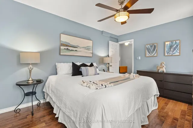 Additional image 21 of 38 BRETT Crt