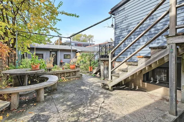 Additional image 38 of 166 Grace St