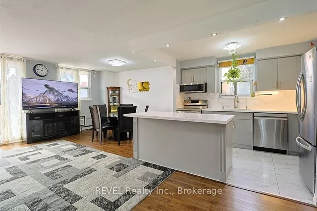 Additional image 5 of 21 EAST Ave Unit 302