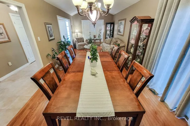 Additional image 11 of 2 Hampshire Pl