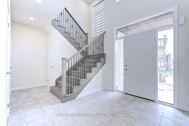 Additional image 2 of 1535 Wellwood Terr