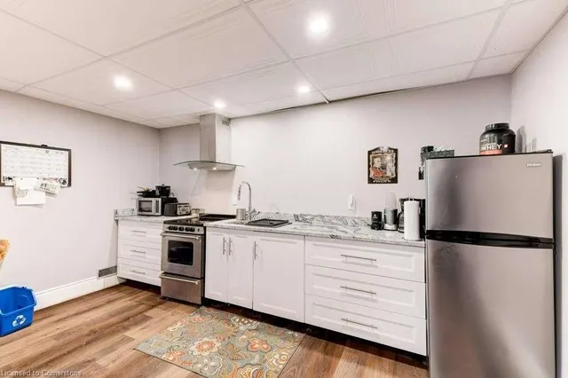 Additional image 35 of 555 Ofield Rd