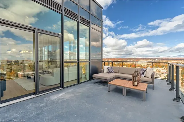 Additional image 3 of 2007 James St Unit 2201