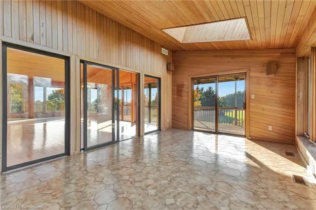 Additional image 14 of 313 Ofield Rd