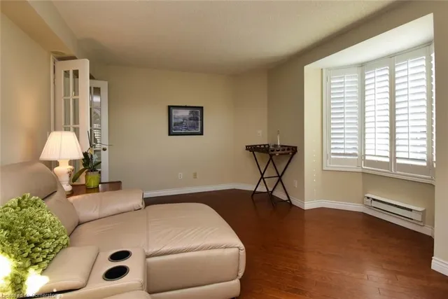 Additional image 14 of 980 Golf Links Rd Unit 309