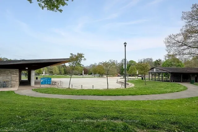 Additional image 25 of 8 MAIN St Unit 401