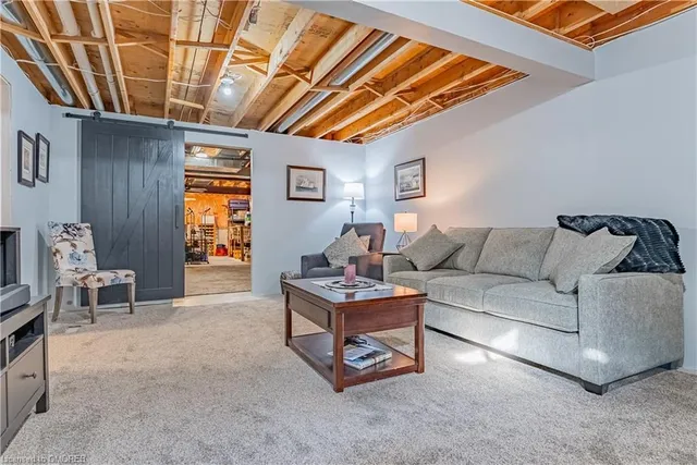 Additional image 31 of 21 Critzia Dr