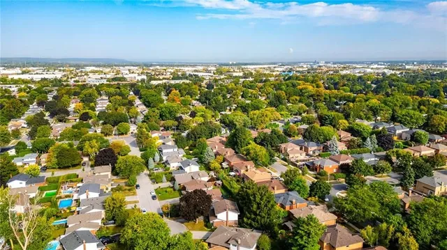 Additional image 45 of 555 LETITIA Crt