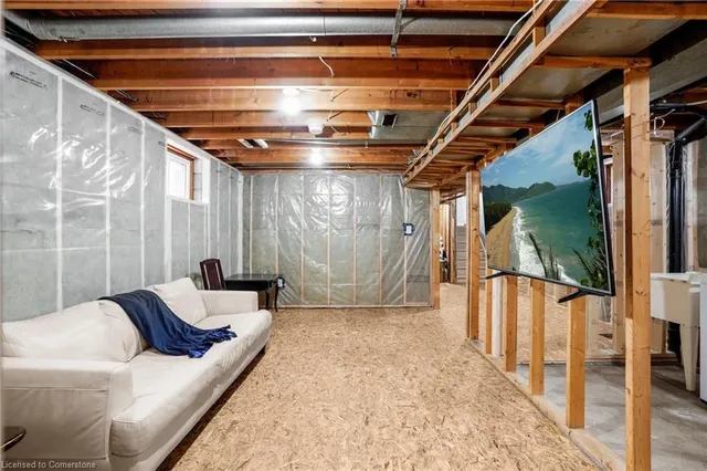 Additional image 31 of 67 Burton St