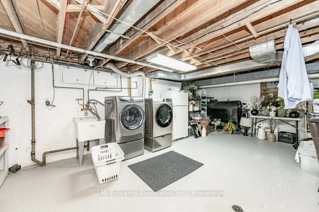 Additional image 4 of 481 Townsend Ave