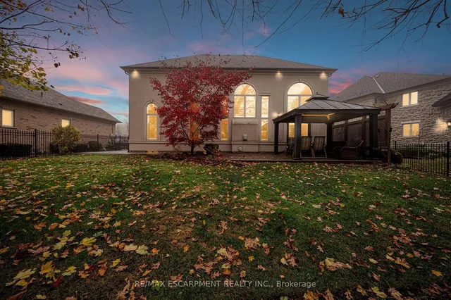 Additional image 39 of 15 Silver Maple Dr