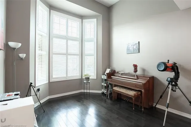 Additional image 37 of 48 Kingston Rd