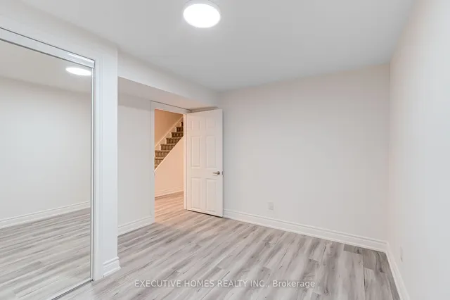 Additional image 33 of 830 Fourth Line