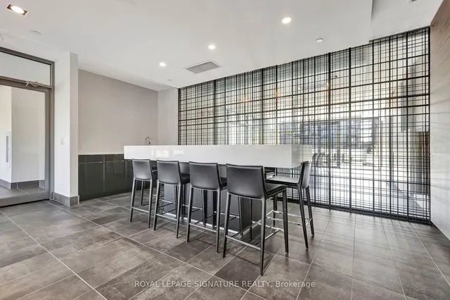 Additional image 34 of 5230 Dundas St Unit 331