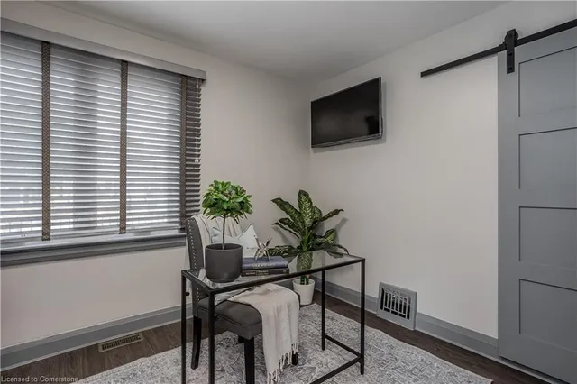 Additional image 31 of 1041 Plains View Ave