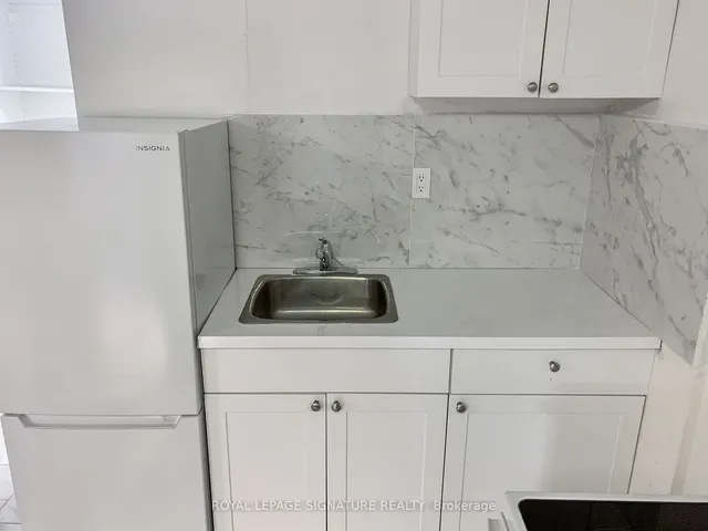 Additional image 33 of 96 Carnival Crt