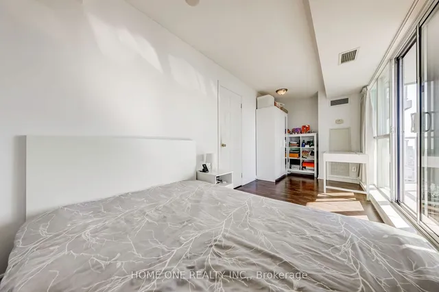 Additional image 20 of 70 Town Centre Crt Unit Ph 3504