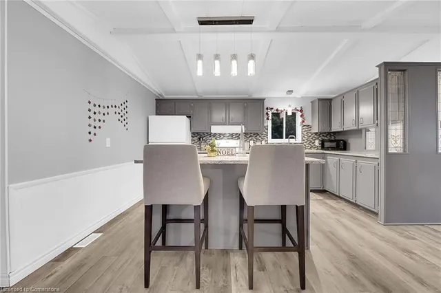 Additional image 3 of 94 Maple Cres