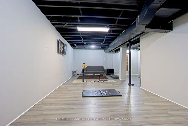 Additional image 22 of 157 Cinrickbar Dr