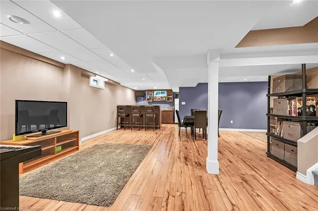 Additional image 33 of 226 Tanglewood Dr