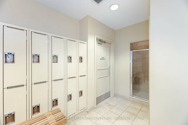 Additional image 31 of 399 Elizabeth St Unit 210