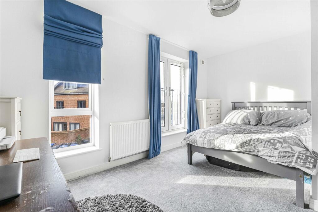 Additional image 12 of Green Close, Brookmans Park, Hertfordshire, AL9