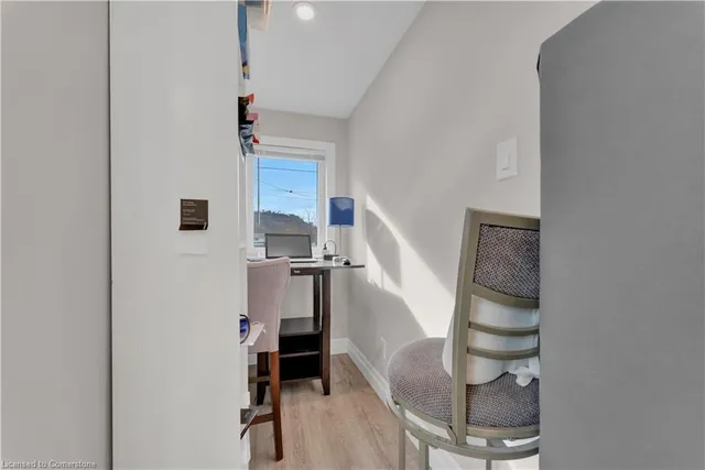 Additional image 17 of 479 Cochrane Rd Unit 477