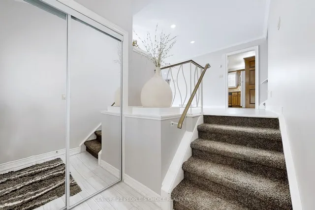 Additional image 4 of 207 Montmorency Dr