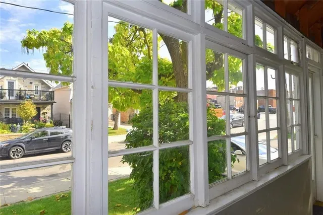 Additional image 17 of 2 WATT Ave