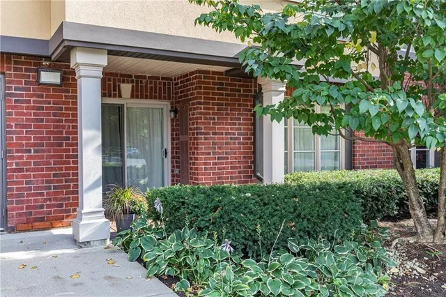 Additional image 30 of 3070 ROTARY Way Unit 122