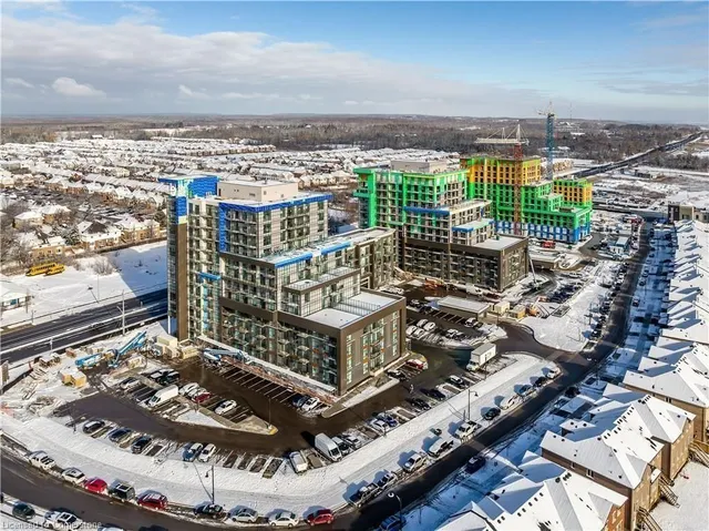 Additional image 34 of 460 Dundas St Unit 308