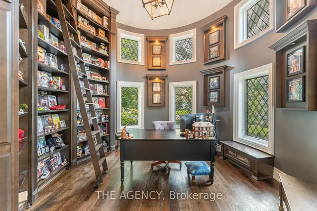 Additional image 5 of 3064 St Clair Ave