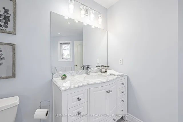 Additional image 25 of 1150 Skyview Dr Unit 52