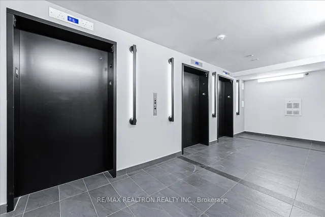 Additional image 14 of 1 Jarvis St Unit 726