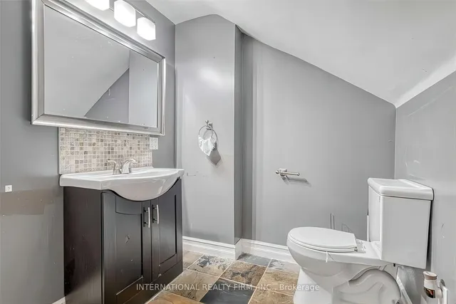 Additional image 19 of 113 West 5th St