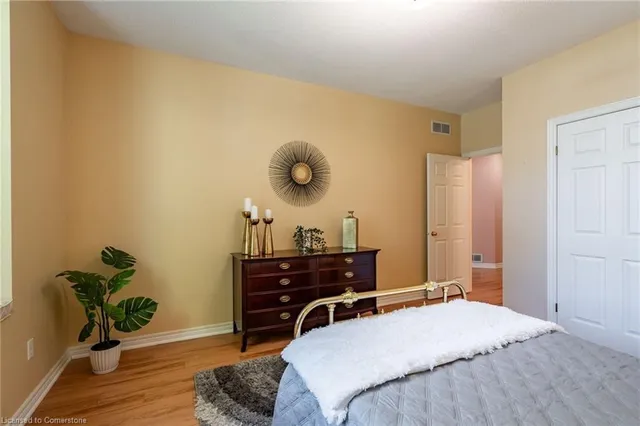 Additional image 14 of 44 Greentrail Dr