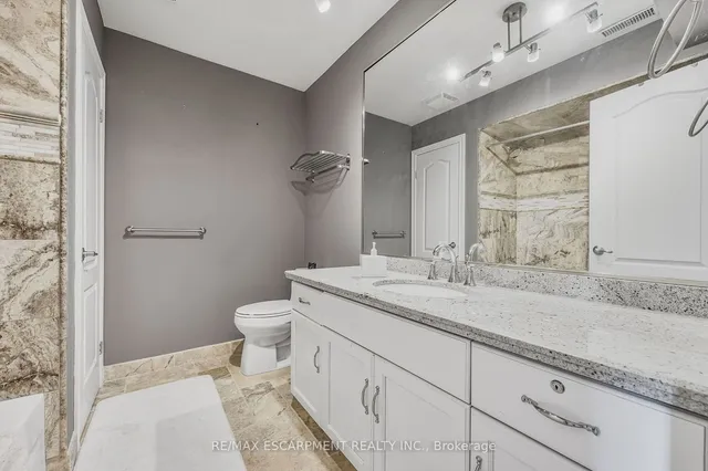 Additional image 26 of 491-493 Dewitt Rd