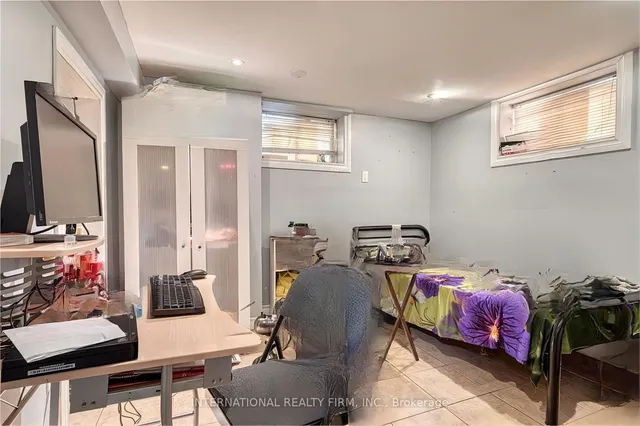 Additional image 25 of 113 West 5th St