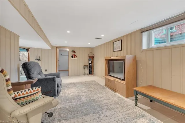 Additional image 30 of 67 Galbraith Dr