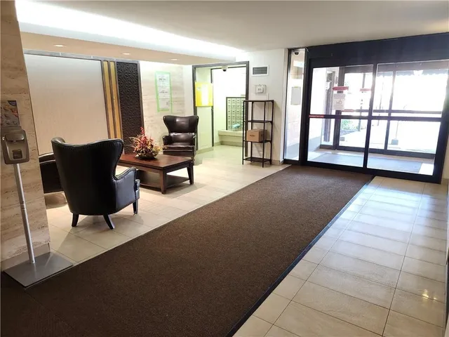 Additional image 33 of 1415 GHENT Ave Unit 905