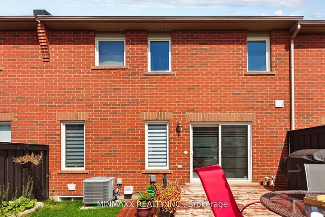 Additional image 30 of 1052 Haxton Hts