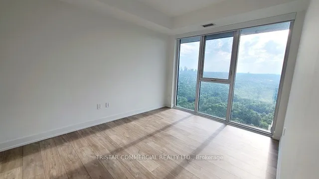 Additional image 10 of 30 Inn On The Park Dr Unit 3910