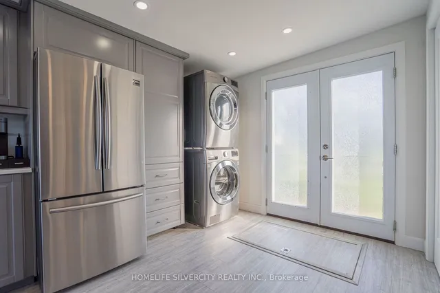 Additional image 25 of 24 Trillium Ave