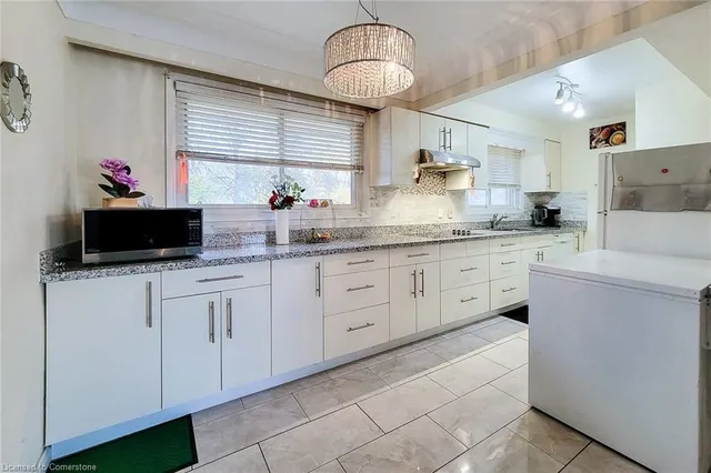 Additional image 17 of 160 Bendamere Ave