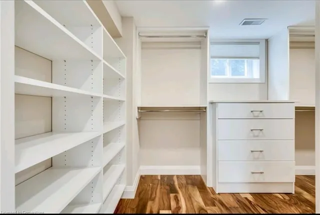 Additional image 42 of 685 Iroquois Ave